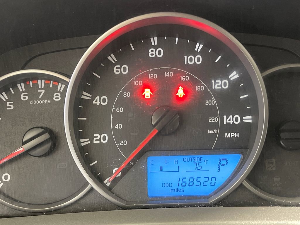 Used 2016 Toyota RAV4 LE FWD image 21