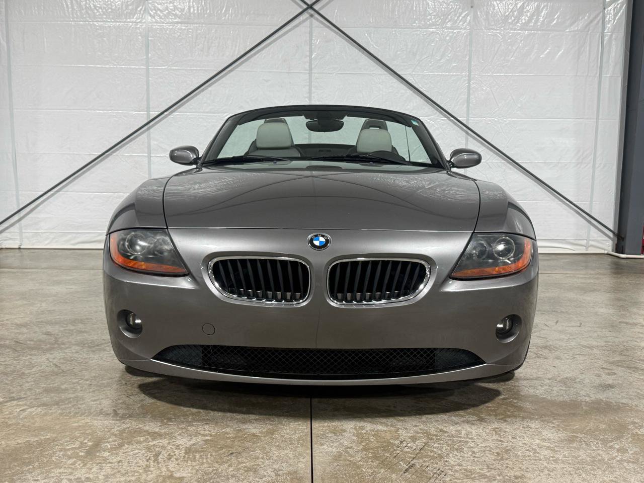 Used 2003 BMW Z4 2.5i RWD image 3