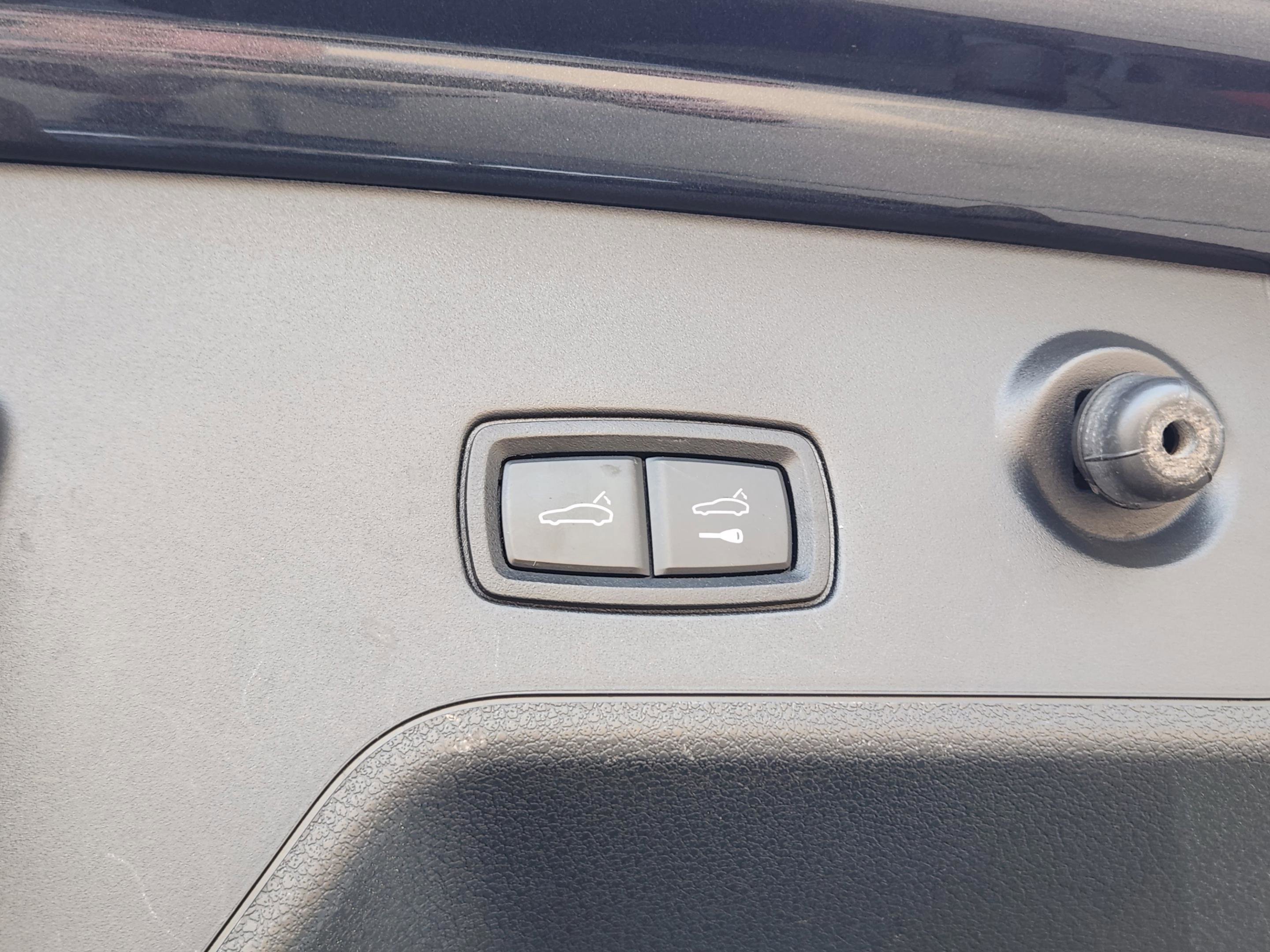 Used 2018 Porsche Panamera Turbo S image 35