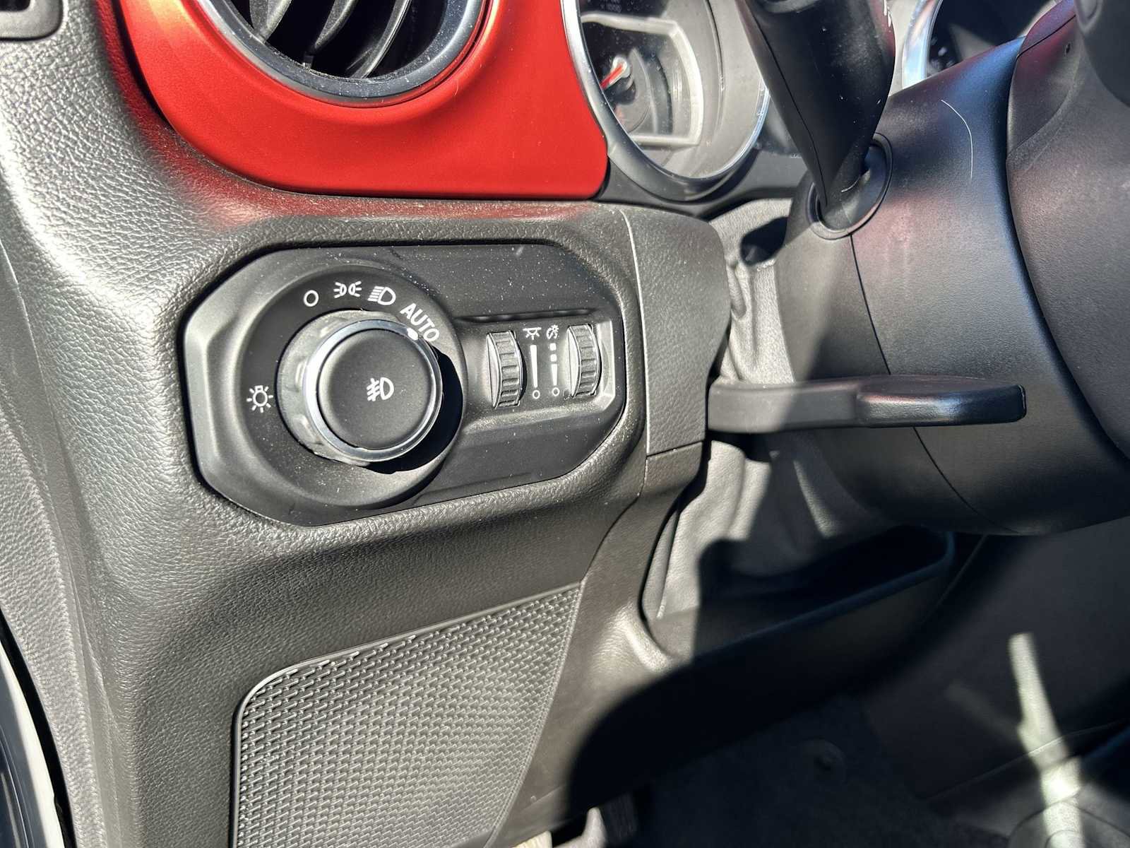 Used 2021 Jeep Wrangler Unlimited Rubicon image 18