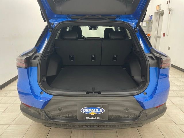 New 2026 Chevrolet Equinox EV LT image 12