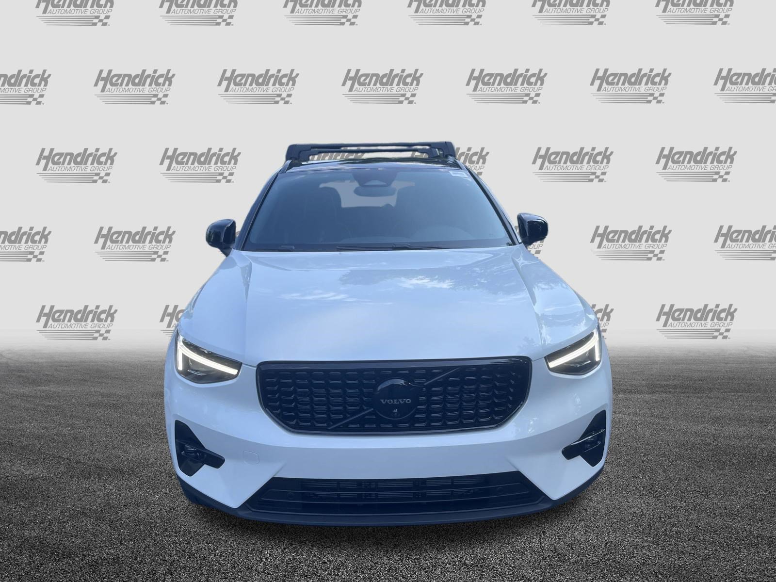 Used 2026 Volvo XC40 B5 Ultra w/ Protection Package Premier image 3