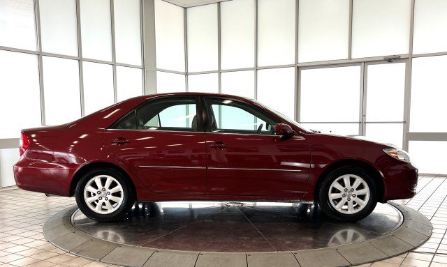 Used 2002 Toyota Camry XLE FWD image 8