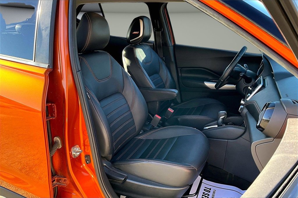 Used 2019 Nissan Kicks SR w/ SR Premium Package image 26
