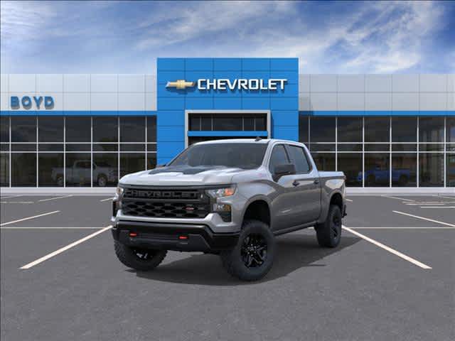 New 2026 Chevrolet Silverado 1500 Custom Trail Boss w/ LPO, Dark Essentials Package AWD/4WD image 8