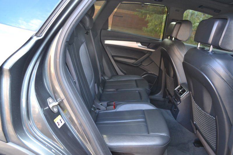 Used 2018 Audi SQ5 Prestige AWD/4WD image 28