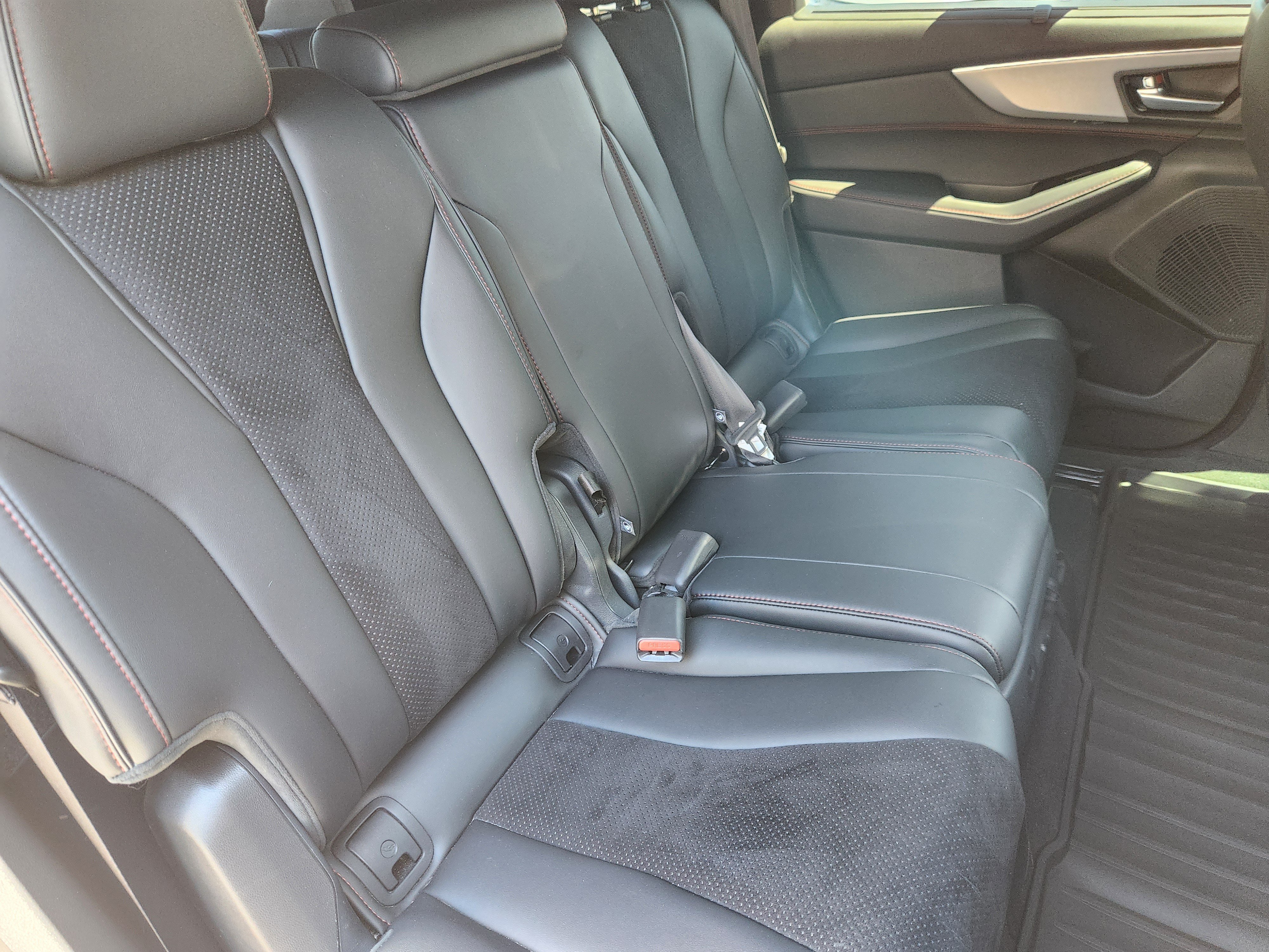 Used 2023 Acura MDX A-Spec AWD/4WD image 18