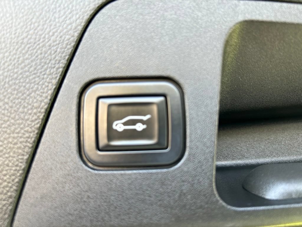 Used 2020 Buick Envision Preferred FWD image 11