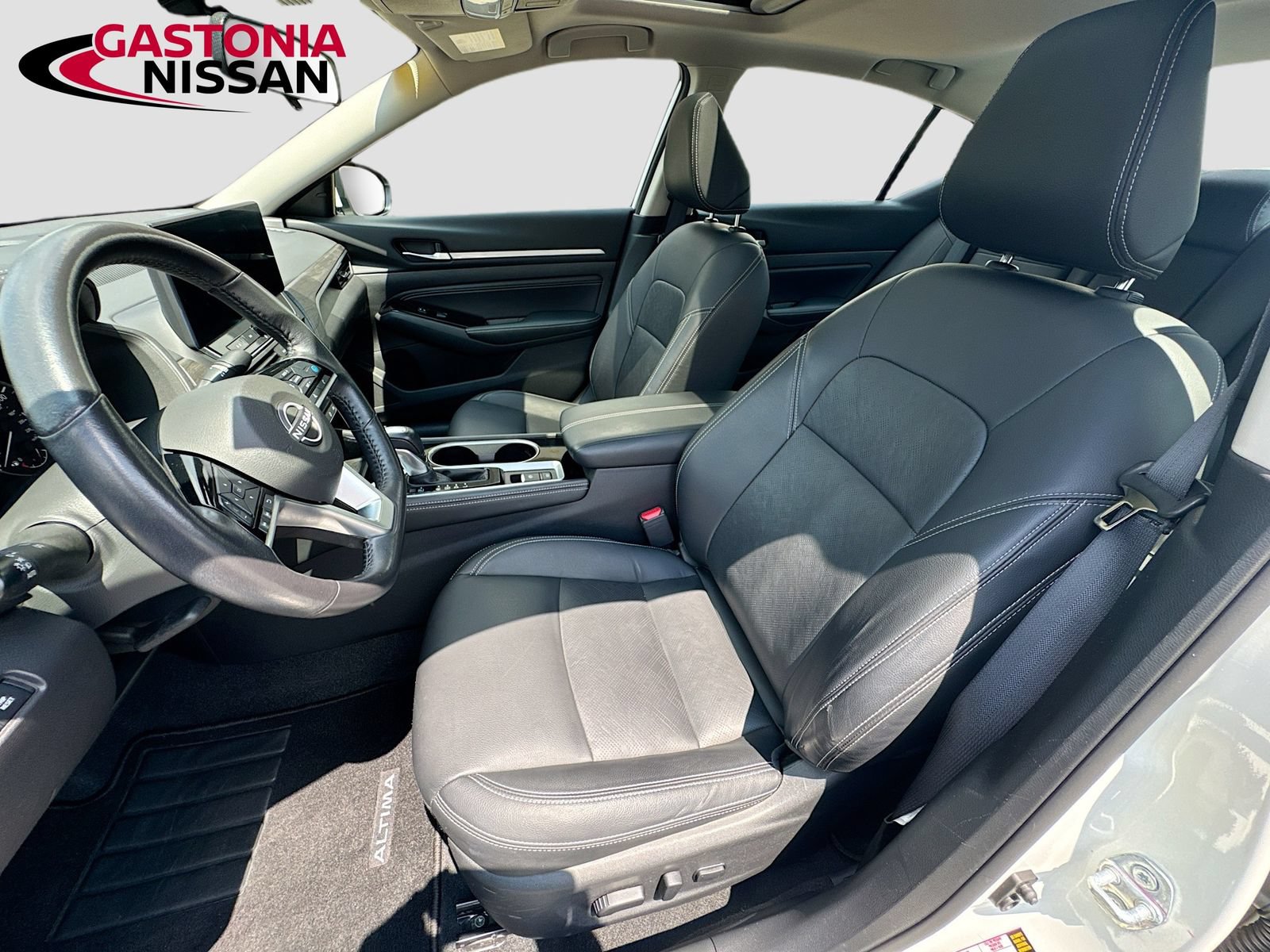 Used 2023 Nissan Altima 2.5 SL AWD/4WD image 27