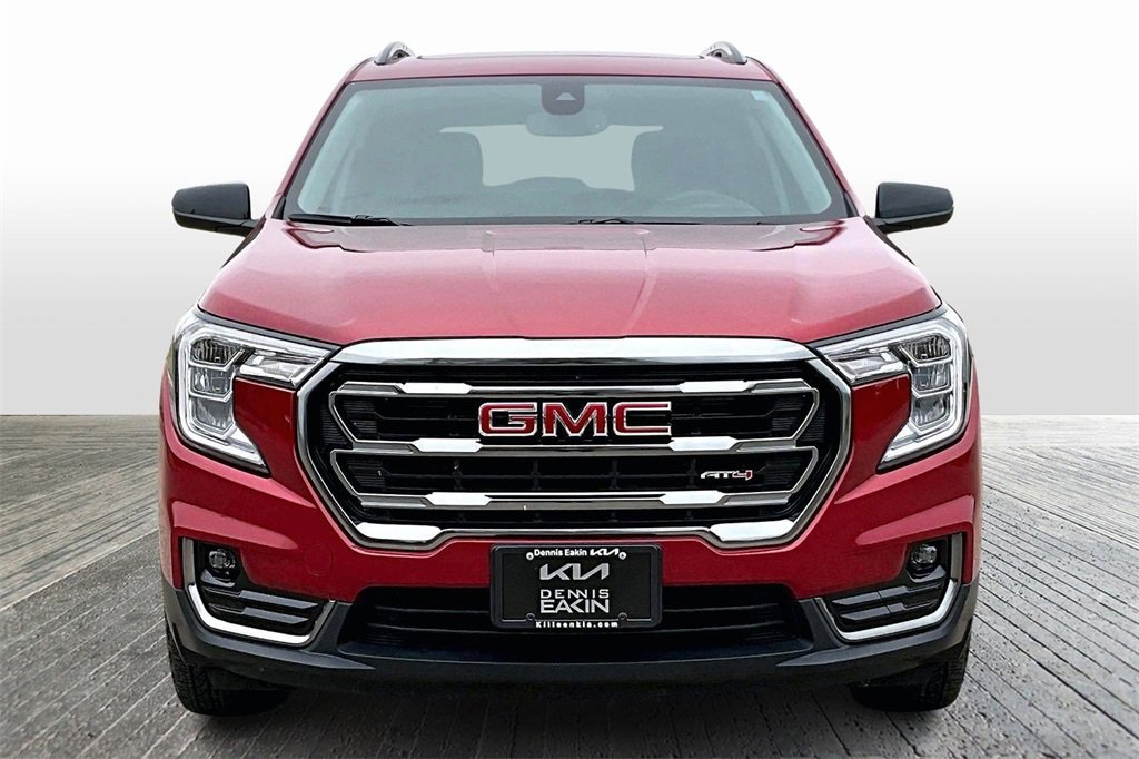 Used 2024 GMC Terrain AT4 w/ Infotainment Package II image 3