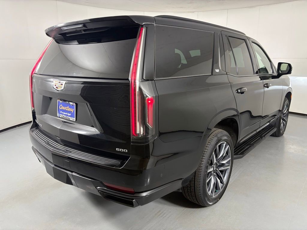 Used 2023 Cadillac Escalade Sport image 10