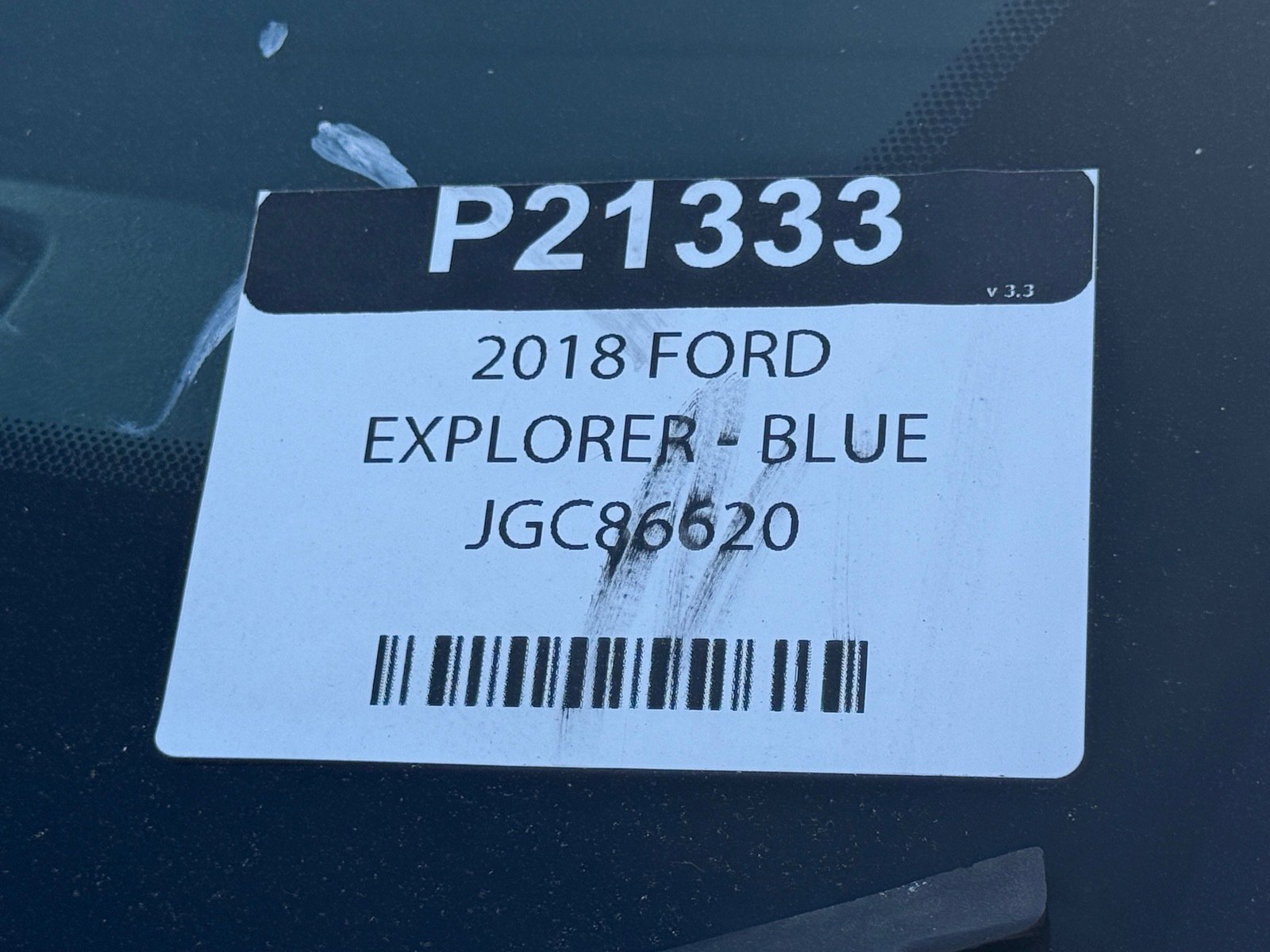Used 2018 Ford Explorer XLT w/ Equipment Group 201A FWD image 32