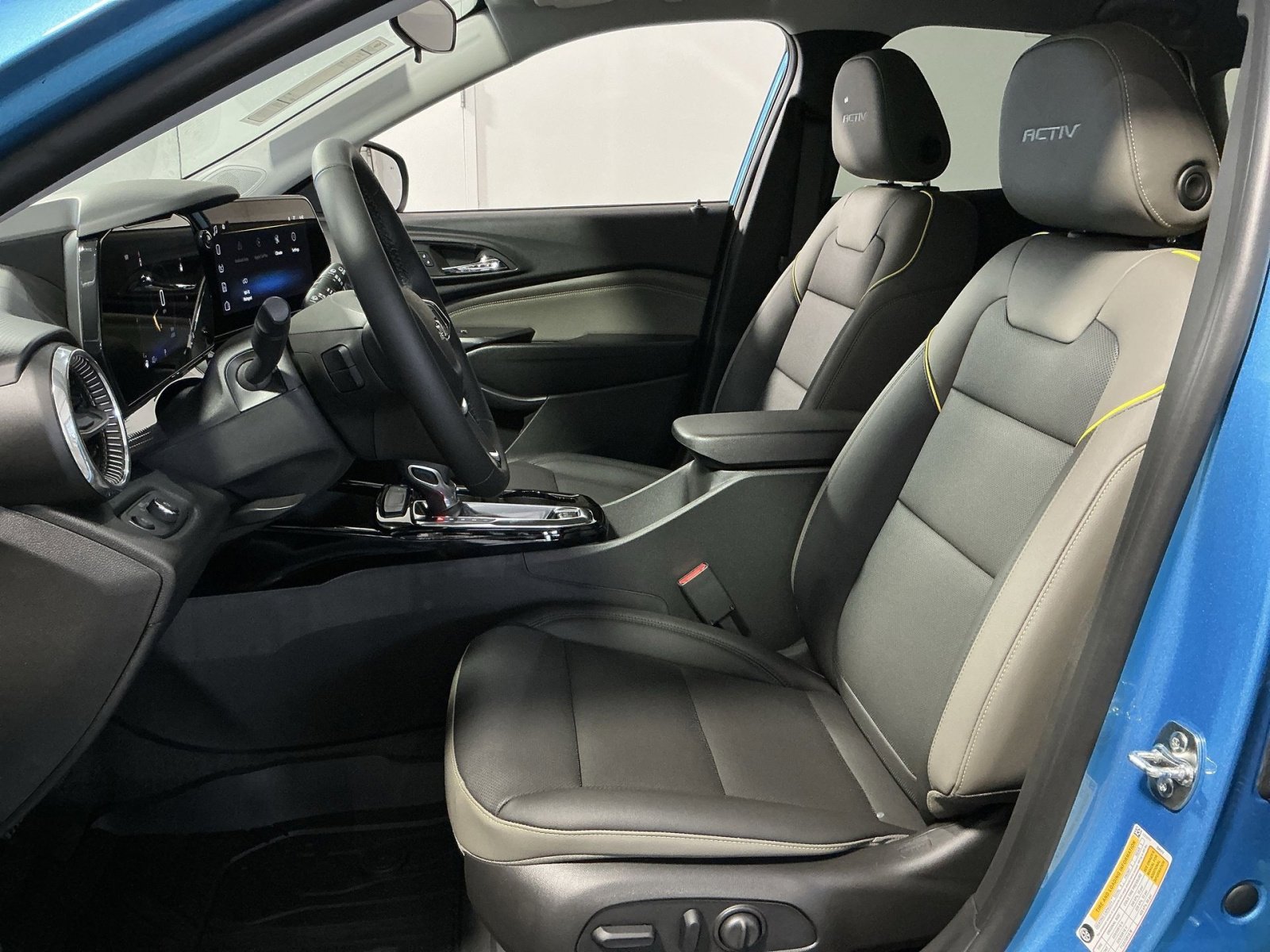 New 2026 Chevrolet Trax ACTIV w/ Driver Confidence Package FWD image 14
