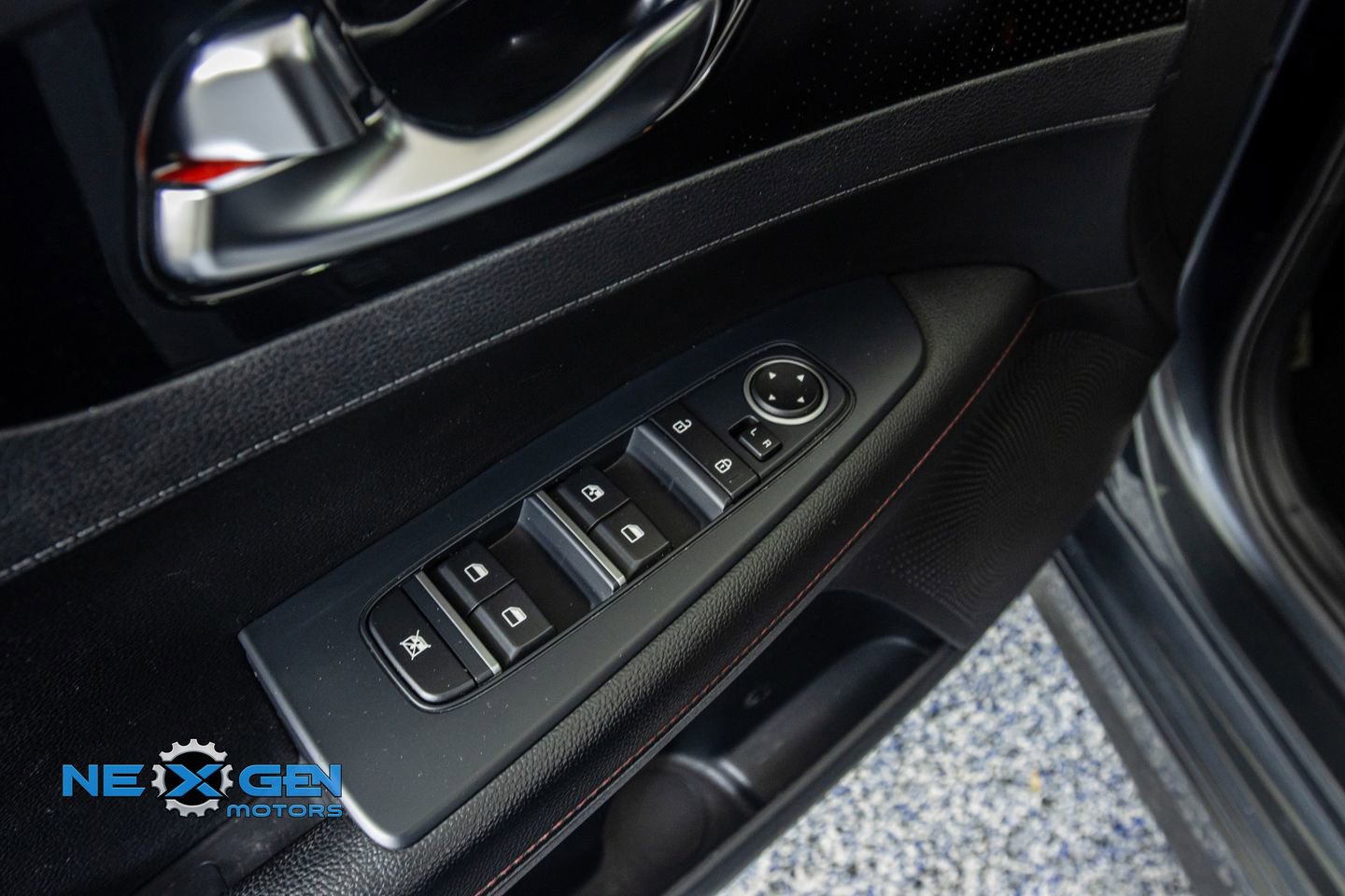 Used 2020 Kia Forte GT FWD image 12