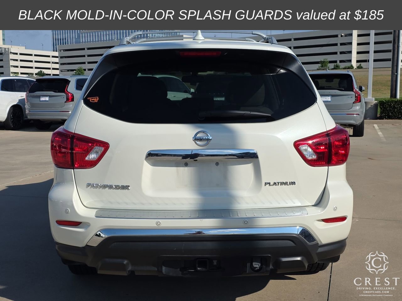 Used 2020 Nissan Pathfinder Platinum FWD image 4