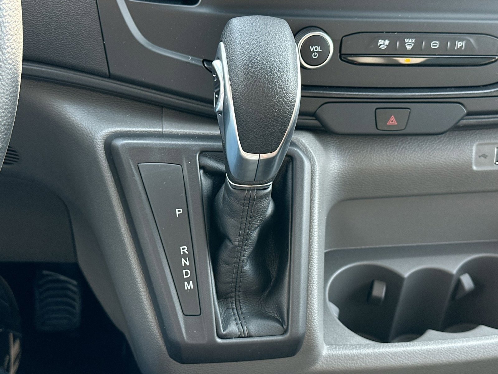 New 2026 Ford Transit 250 148 Medium Roof image 30