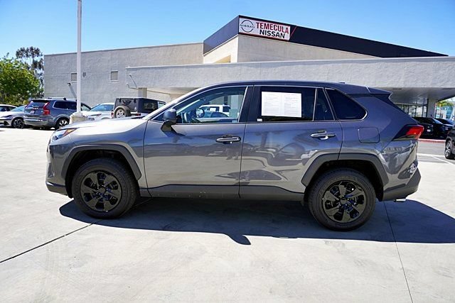 Used 2025 Toyota RAV4 LE FWD image 8