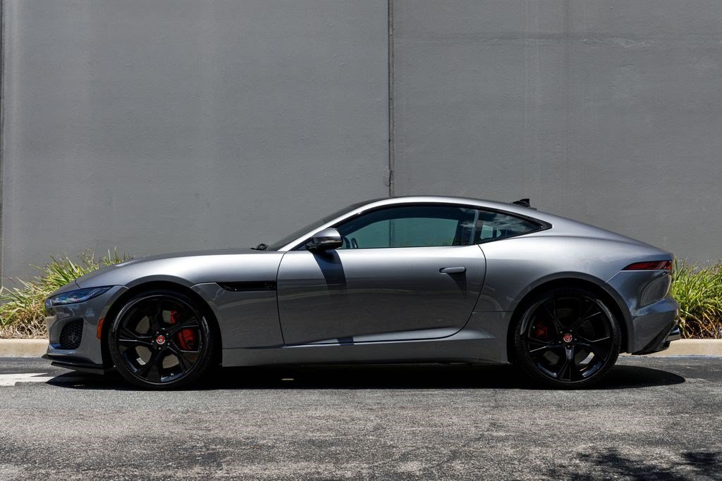 Used 2023 Jaguar F-TYPE Coupe RWD image 2