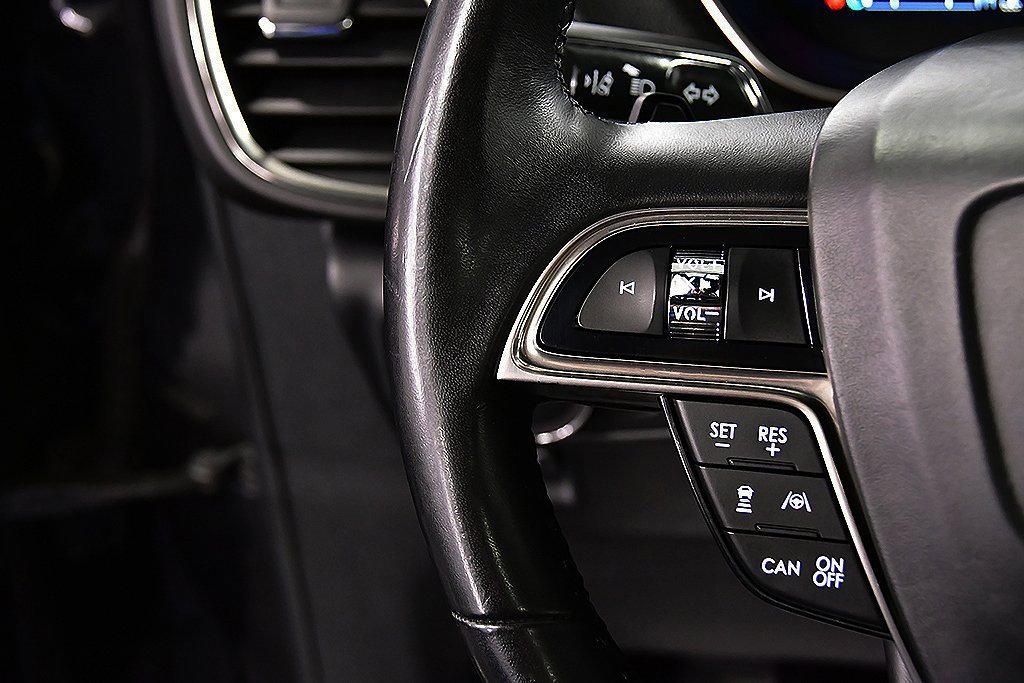 Used 2019 Lincoln Nautilus Reserve image 20