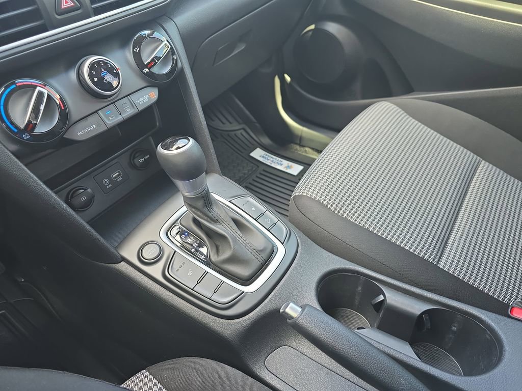 Used 2021 Hyundai Kona SEL image 23