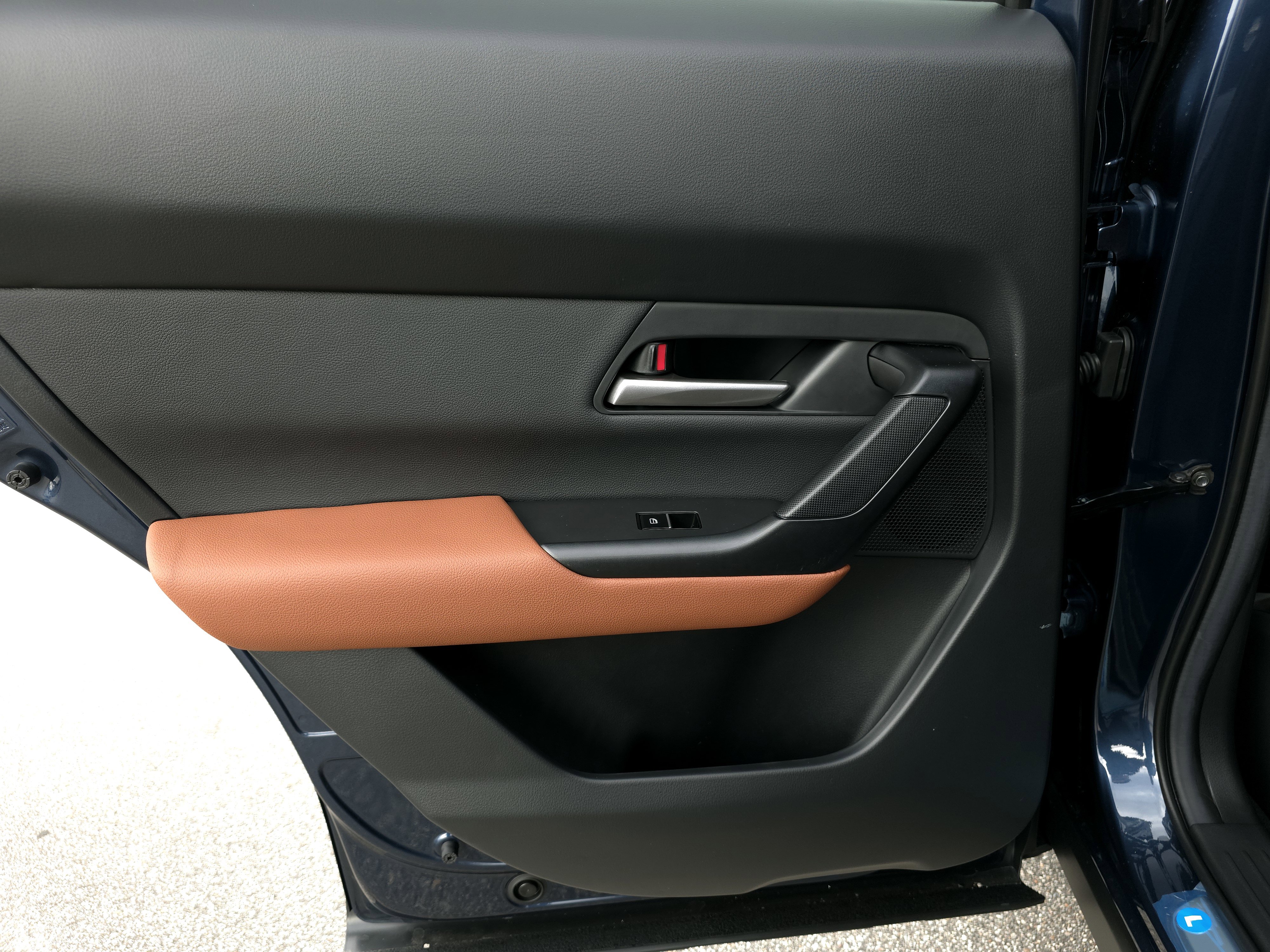 New 2025 MAZDA CX-50 AWD 2.5 Turbo w/ Accent Package image 31