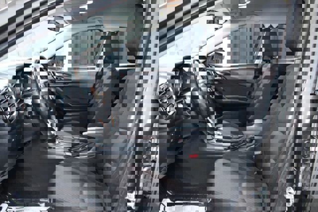 Used 2014 MAZDA MAZDA3 i Touring image 8