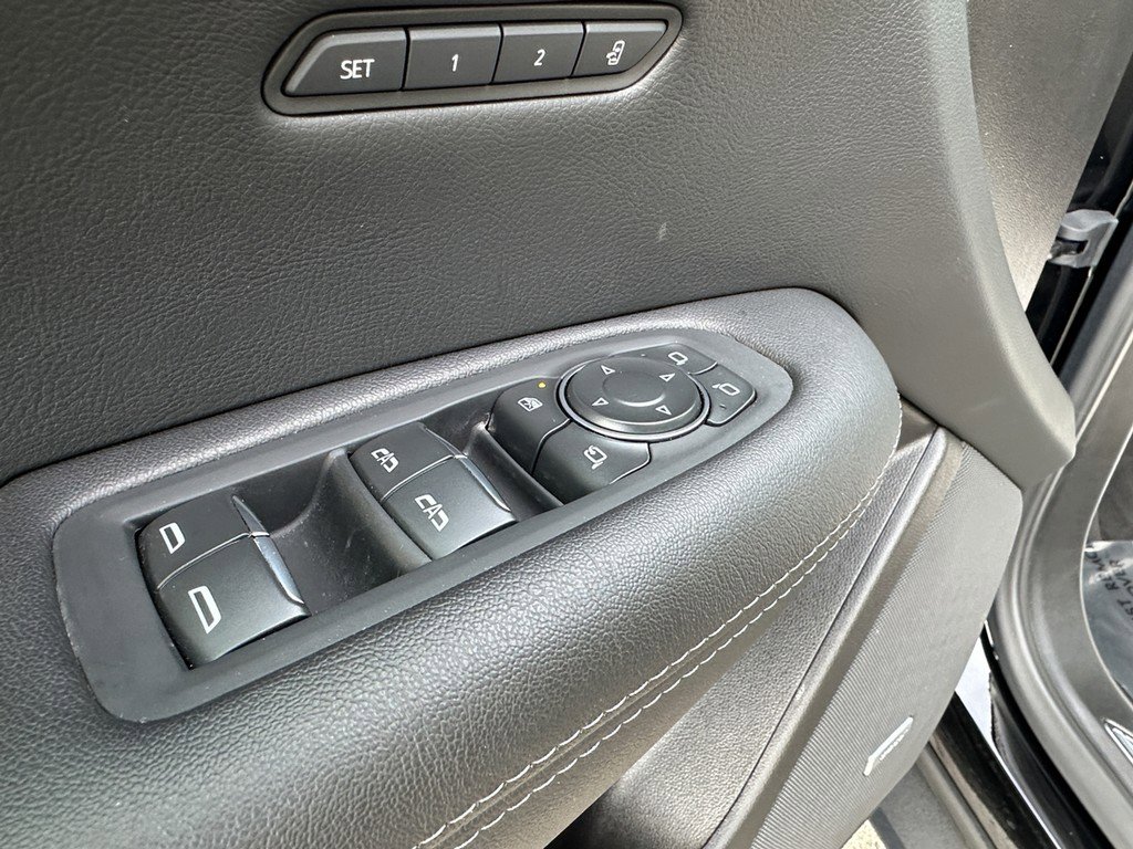 Certified 2025 Cadillac XT5 Premium Luxury image 22