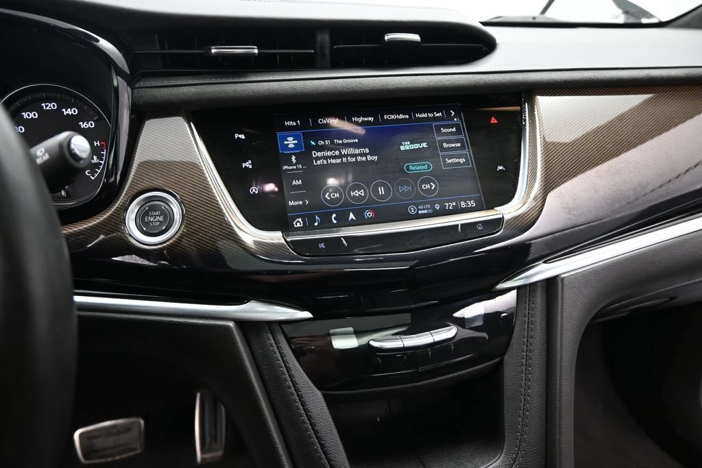 Certified 2025 Cadillac XT6 Sport w/ Platinum Package AWD/4WD image 13