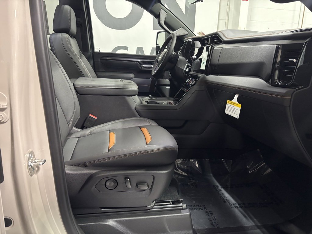 New 2026 GMC Sierra 2500 AT4 w/ AT4 Premium Plus Package image 28