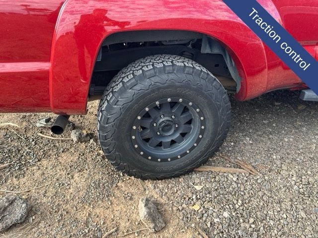 Used 2012 Toyota Tacoma 4x4 Double Cab w/ SR5 Pkg image 9