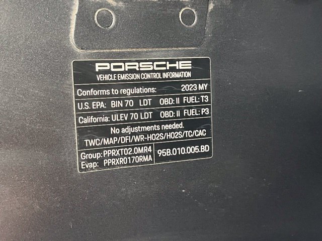 Used 2023 Porsche Macan w/ Premium Package Plus AWD/4WD image 21
