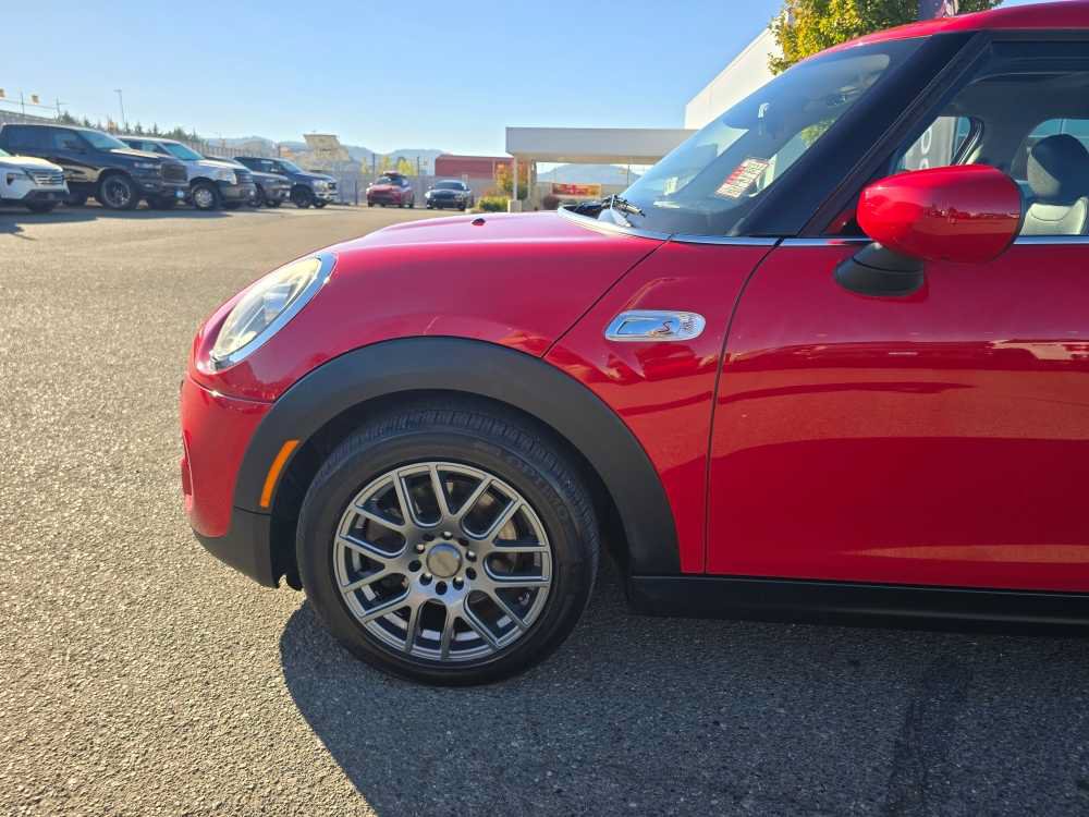 Used 2020 MINI Cooper S w/ Storage Package FWD image 19