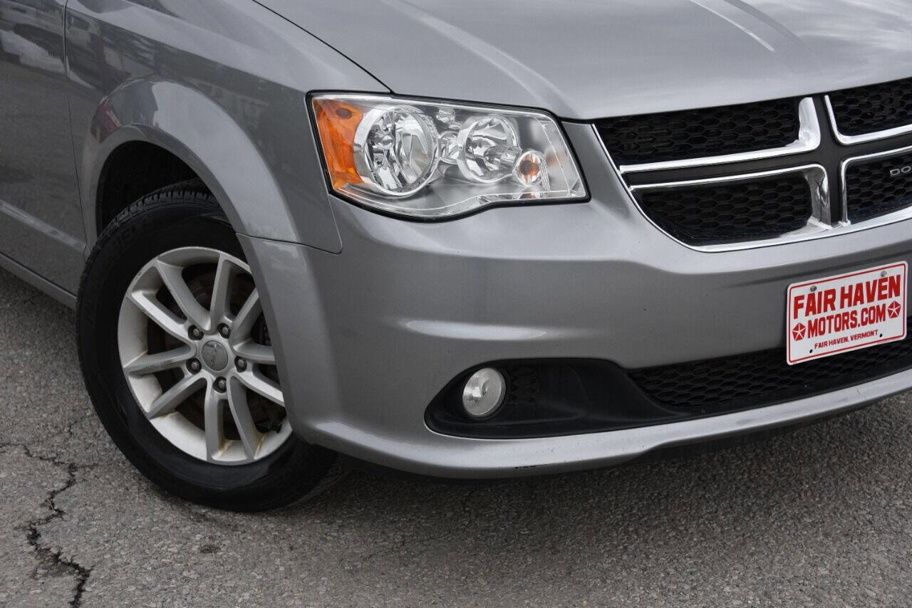 Used 2019 Dodge Grand Caravan SXT image 37