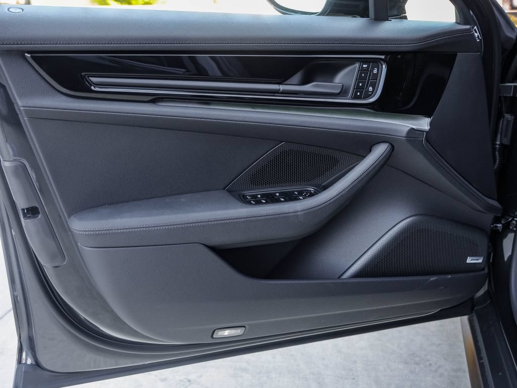 New 2026 Porsche Panamera RWD image 32