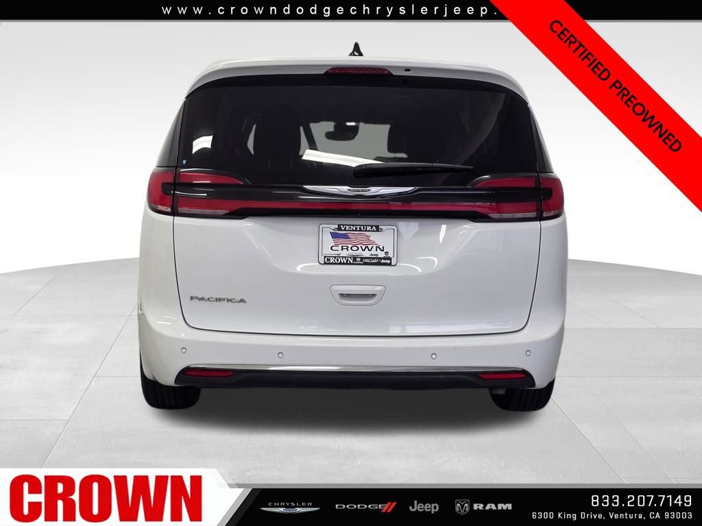 Certified 2024 Chrysler Pacifica Touring-L image 6