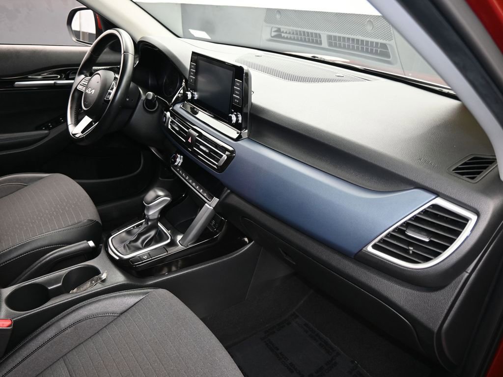 Used 2023 Kia Seltos S image 37