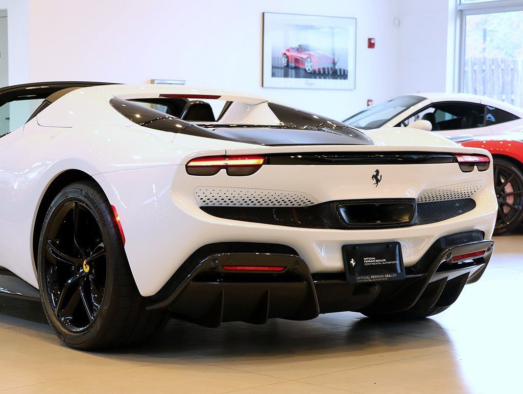Certified 2025 Ferrari 296 GTS image 64