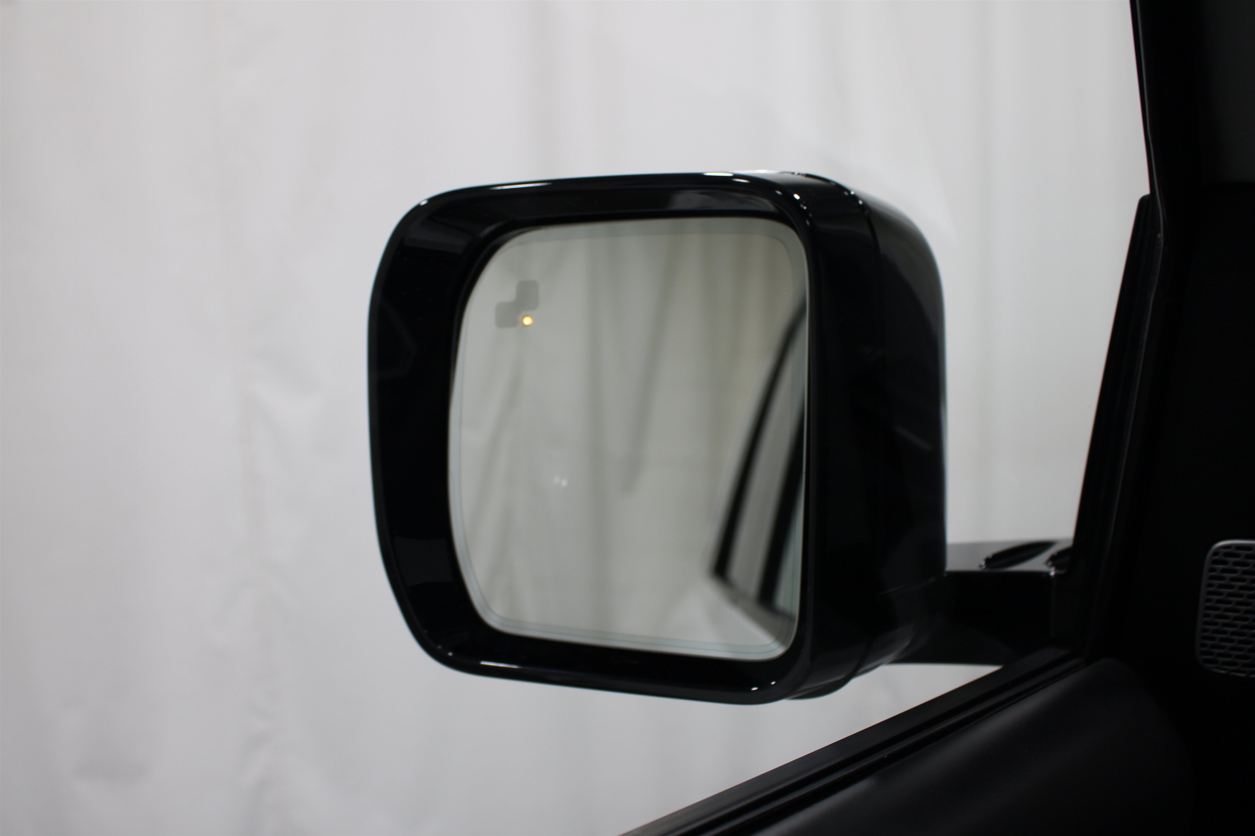 Used 2024 Land Rover Defender 130 S AWD/4WD image 9