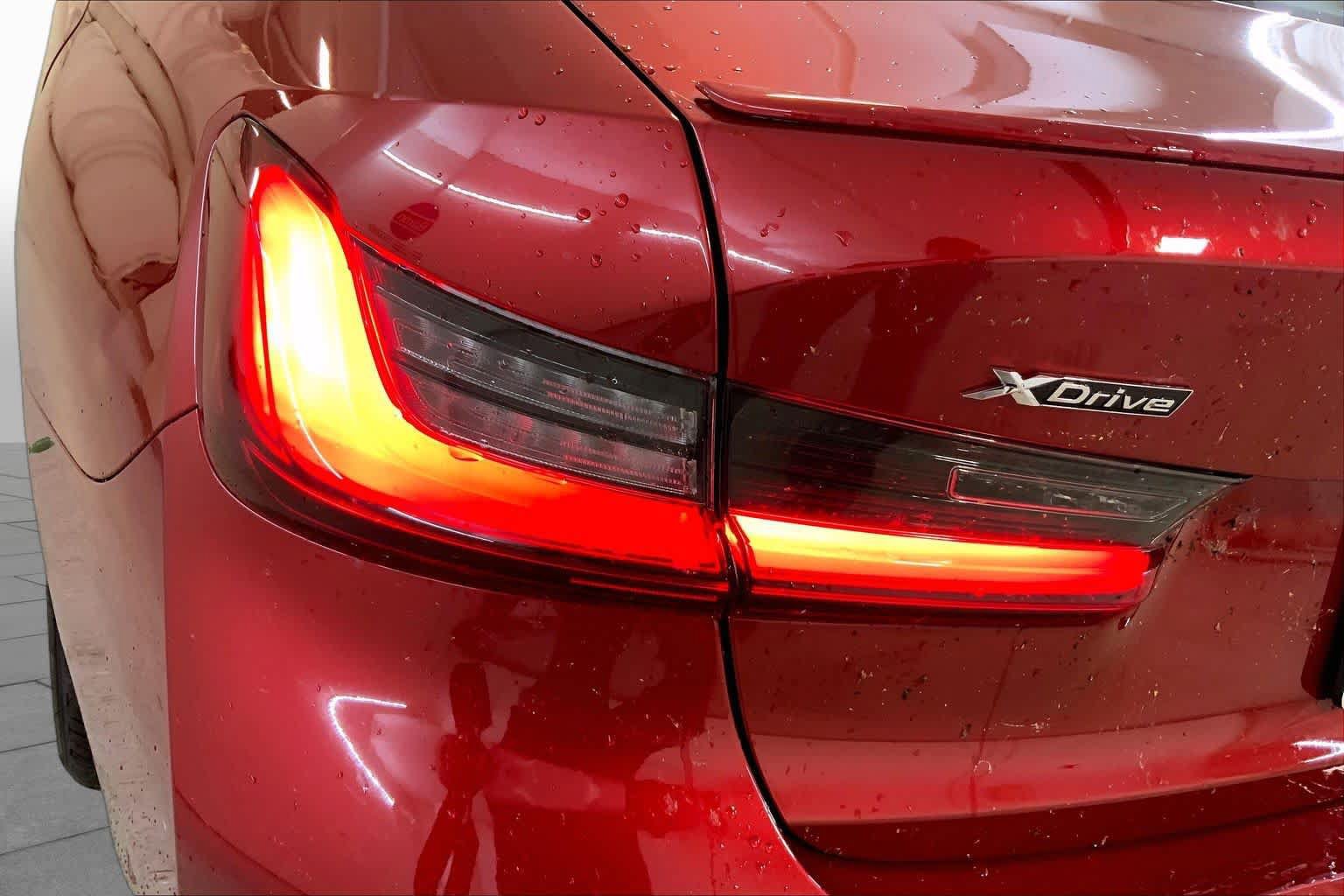 New 2026 BMW 330i xDrive Sedan w/ M Sport Package AWD/4WD image 14