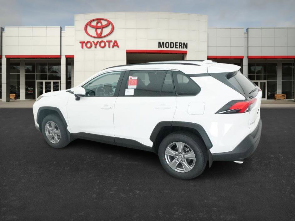 New 2025 Toyota RAV4 XLE image 11