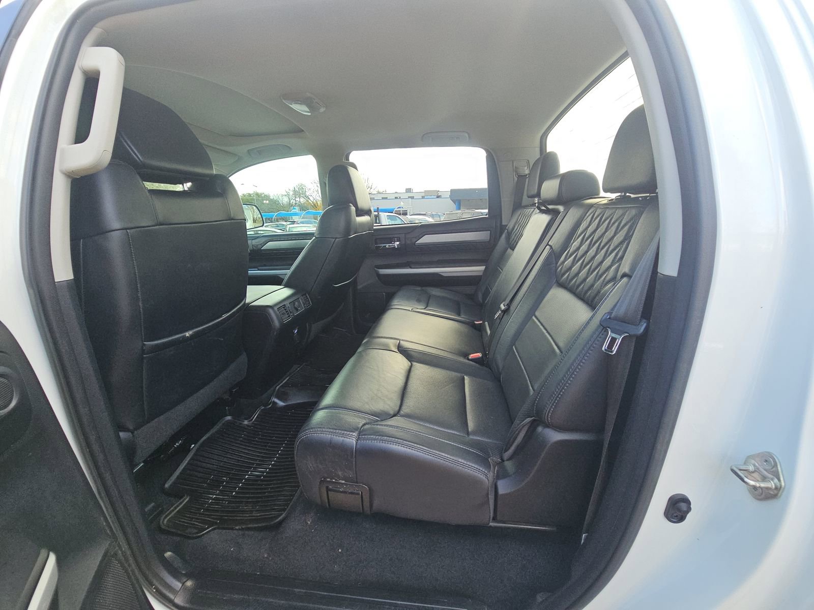 Used 2019 Toyota Tundra Platinum image 18