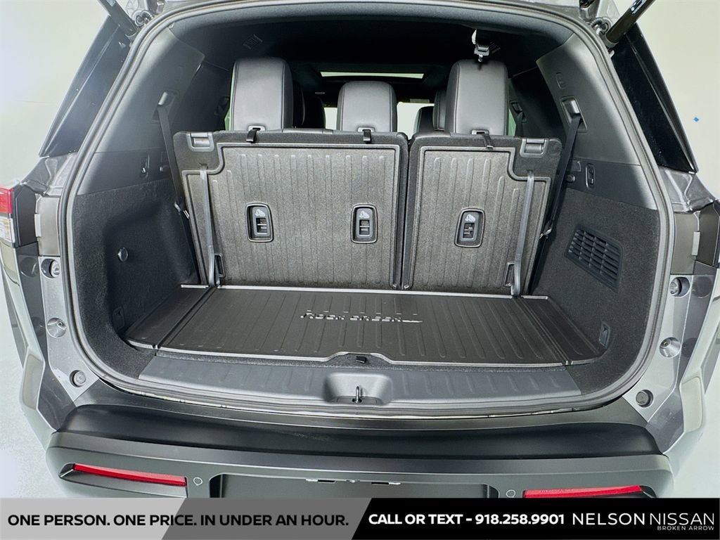 New 2026 Nissan Pathfinder Rock Creek image 26