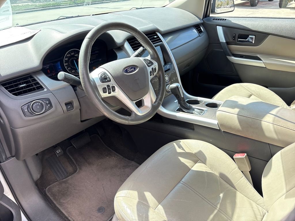 Used 2014 Ford Edge SEL w/ Equipment Group 205A image 6