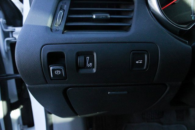 Used 2019 Chevrolet Impala LT image 14