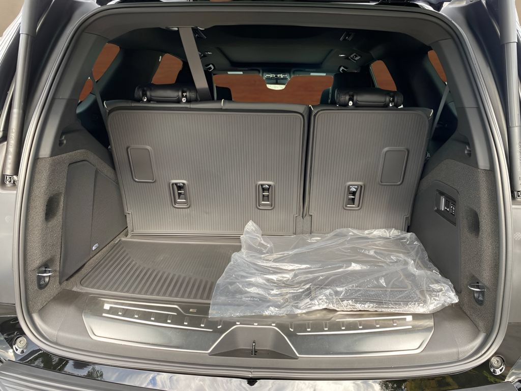 Certified 2026 Cadillac Escalade Sport w/ Touring Package AWD/4WD image 11