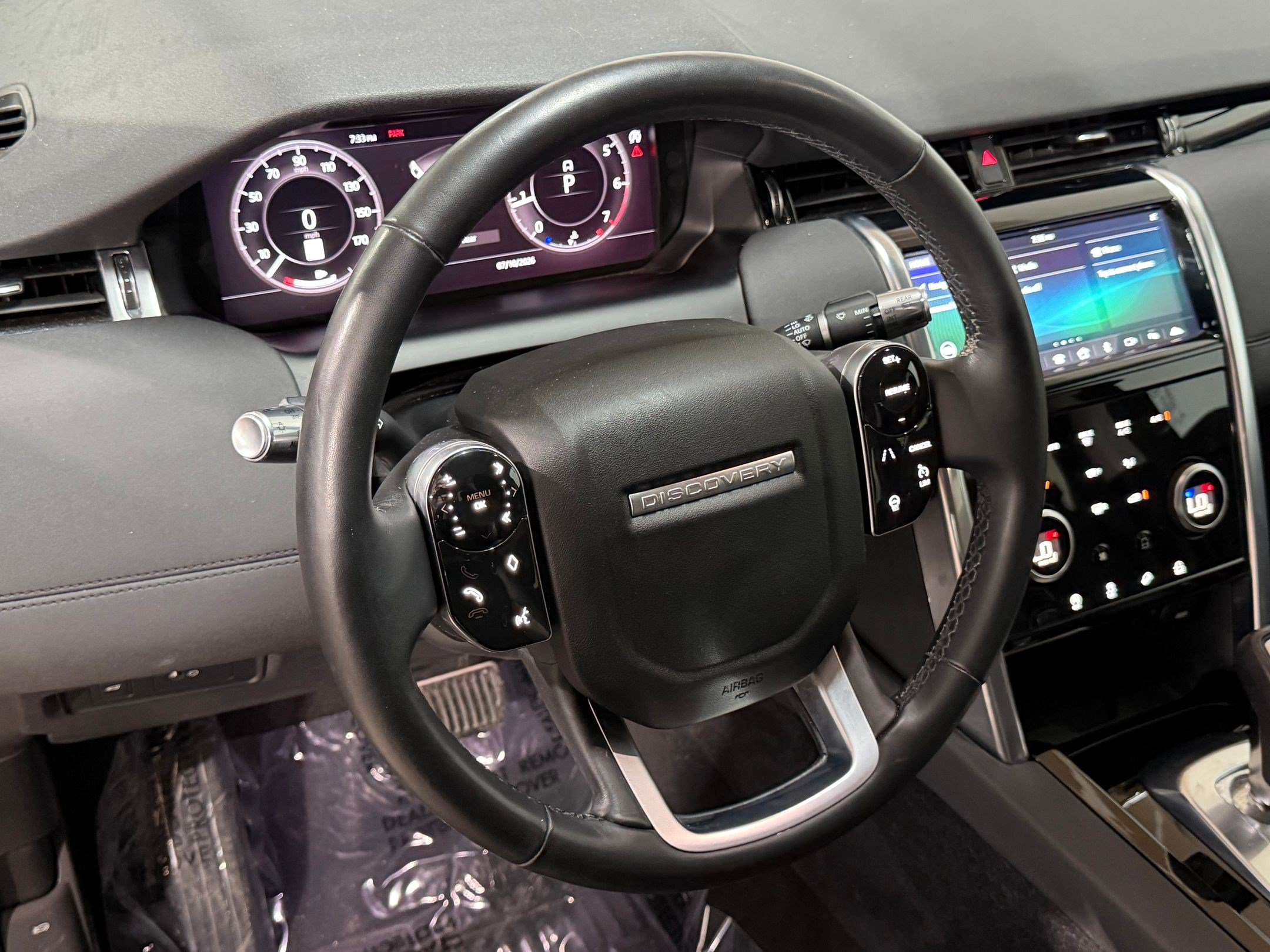 Used 2020 Land Rover Discovery Sport S AWD/4WD image 8