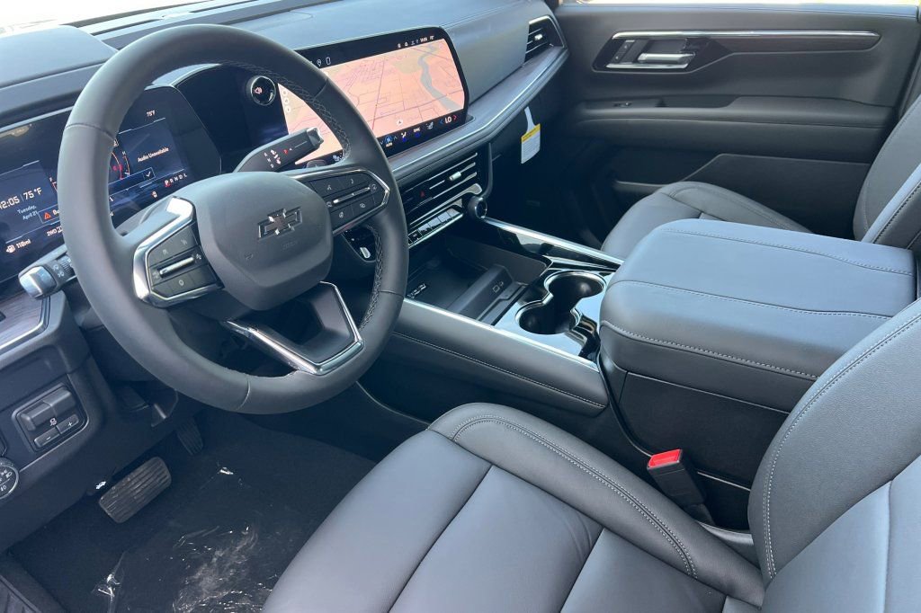 New 2026 Chevrolet Tahoe Z71 w/ Z71 Off-Road Package AWD/4WD image 7