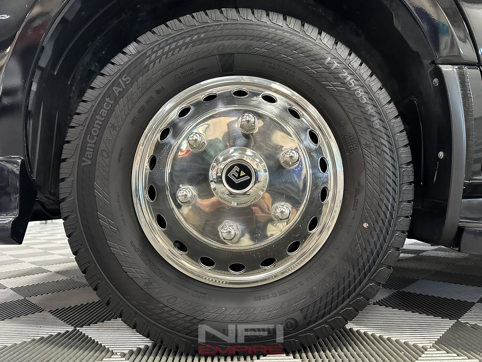 Used 2020 Mercedes-Benz Sprinter 3500 image 9