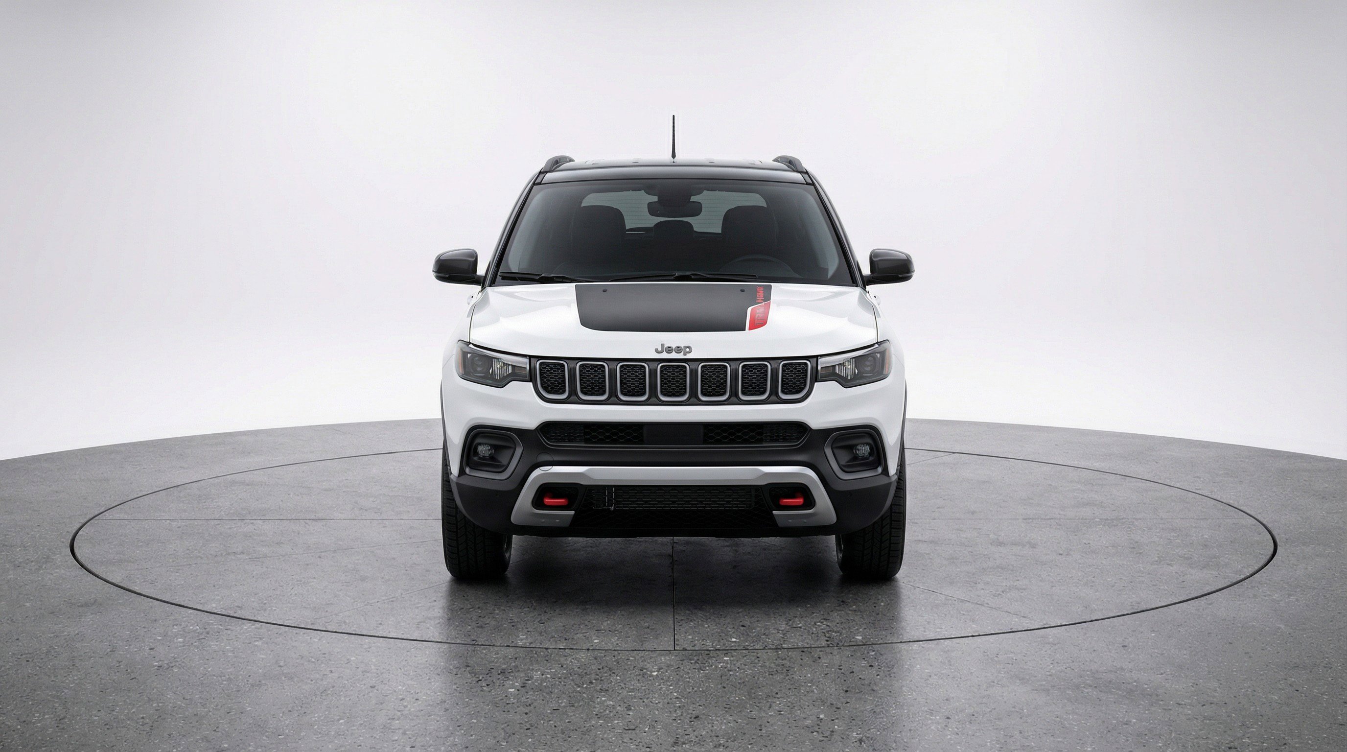 Used 2025 Jeep Compass Trailhawk image 2