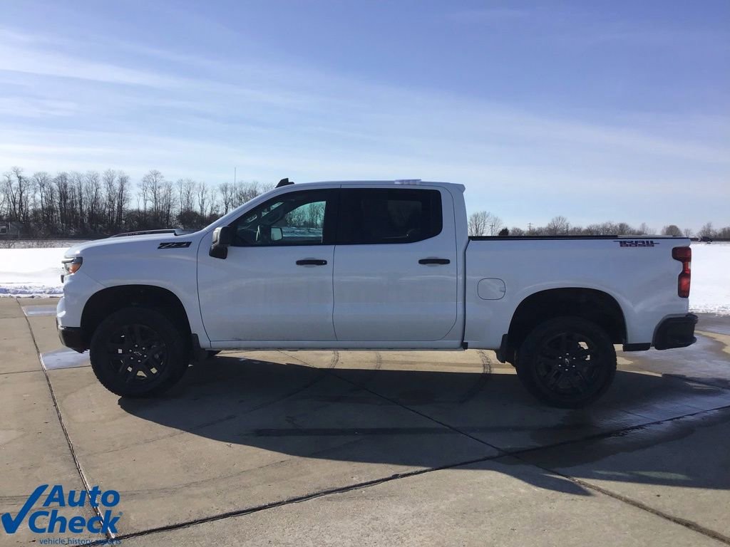 Used 2026 Chevrolet Silverado 1500 Custom Trail Boss w/ Turbomax Blackout Package image 8